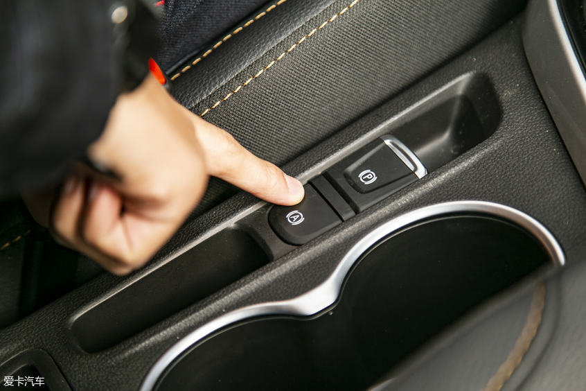 江淮瑞風(fēng)S4