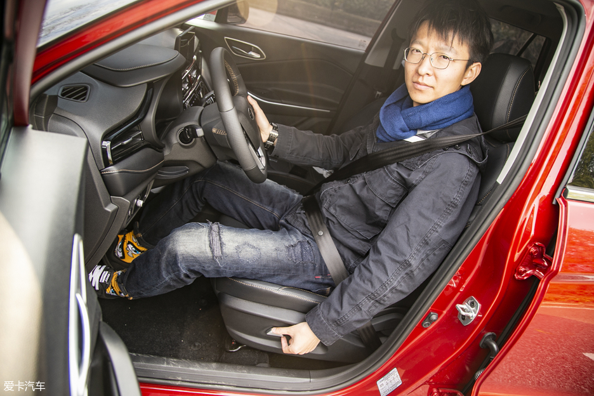 江淮瑞風(fēng)S4