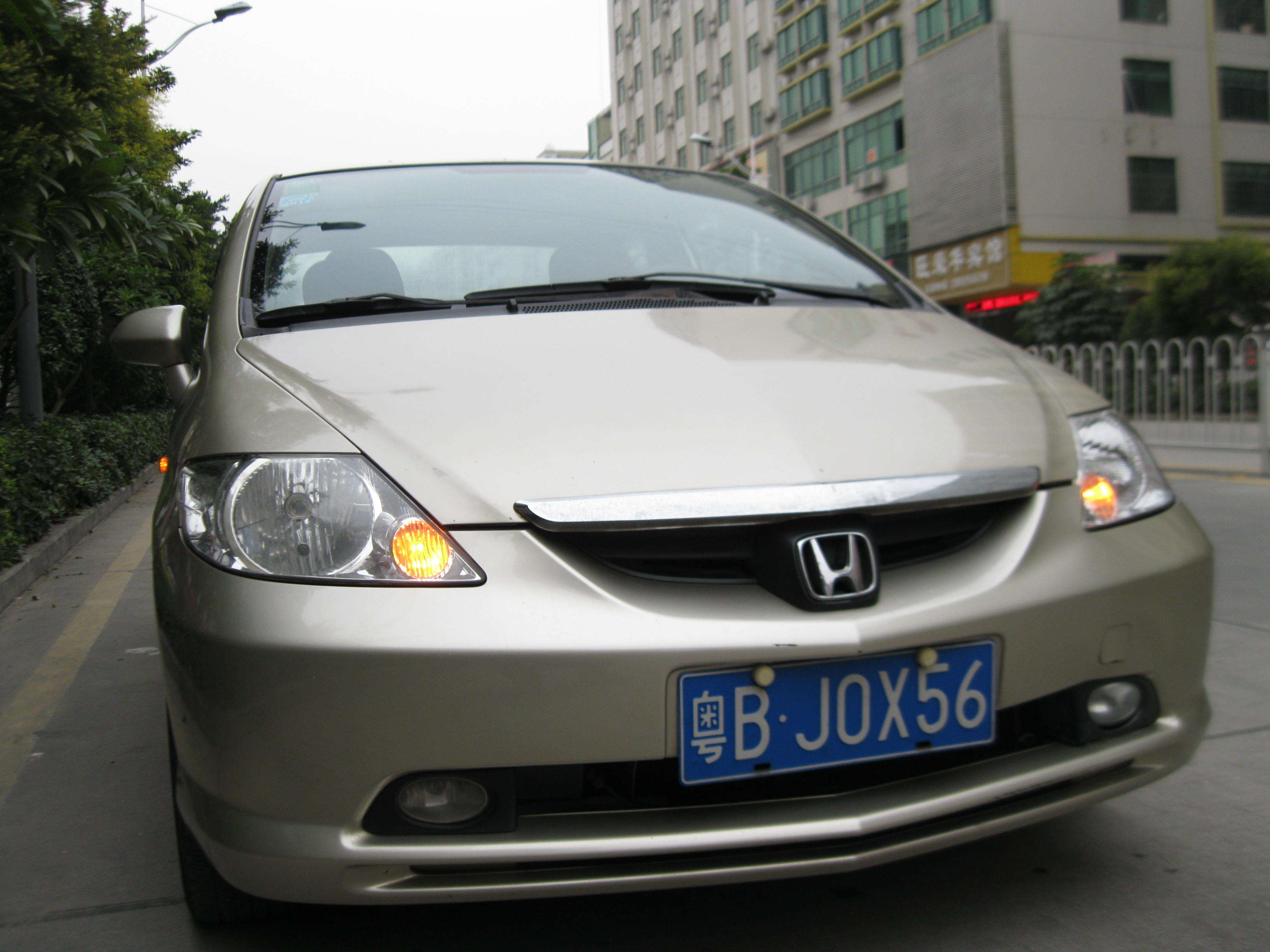 本田 飞度 2005款 两厢 1.3l cvt