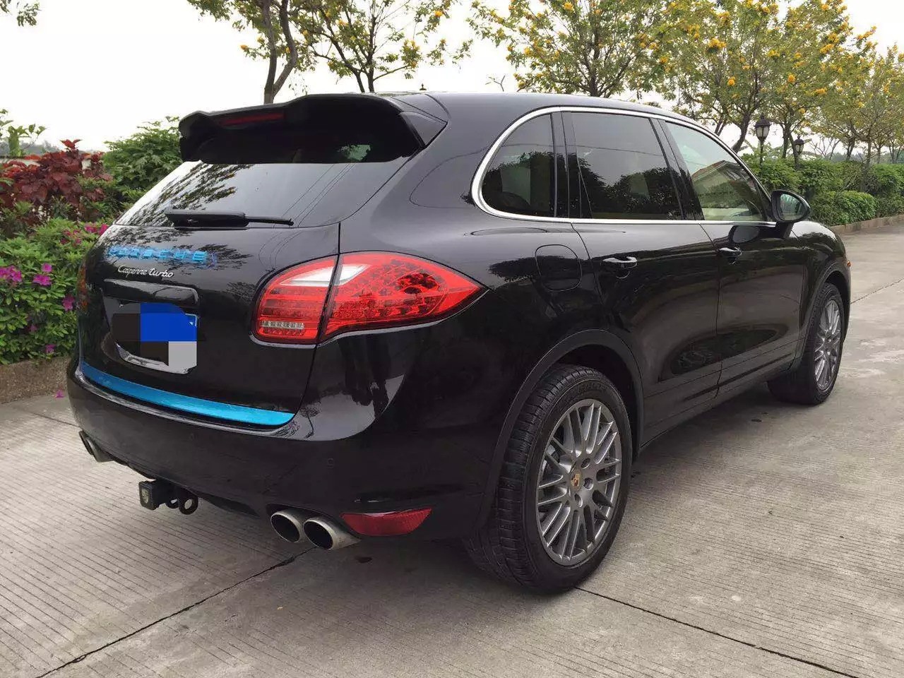 保时捷 cayenne 2011款 turbo 4.