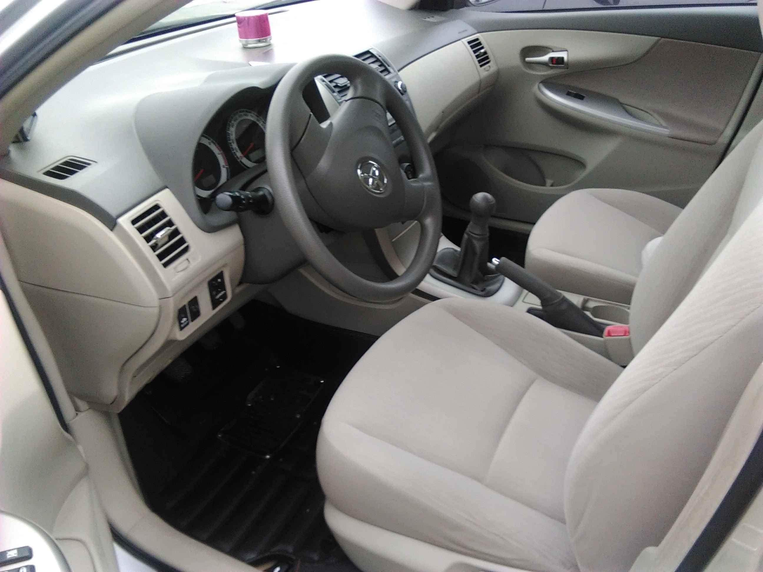 【镇江市】卡罗拉 2009款 1.6l gl 手动天窗特别版
