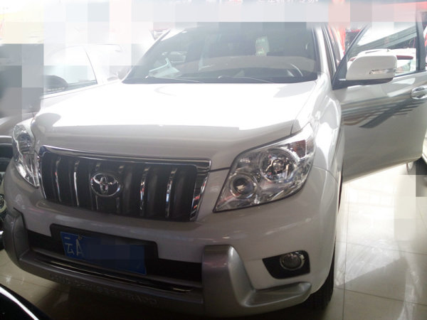 【昆明市二手丰田霸道】二手2700 中东版报价