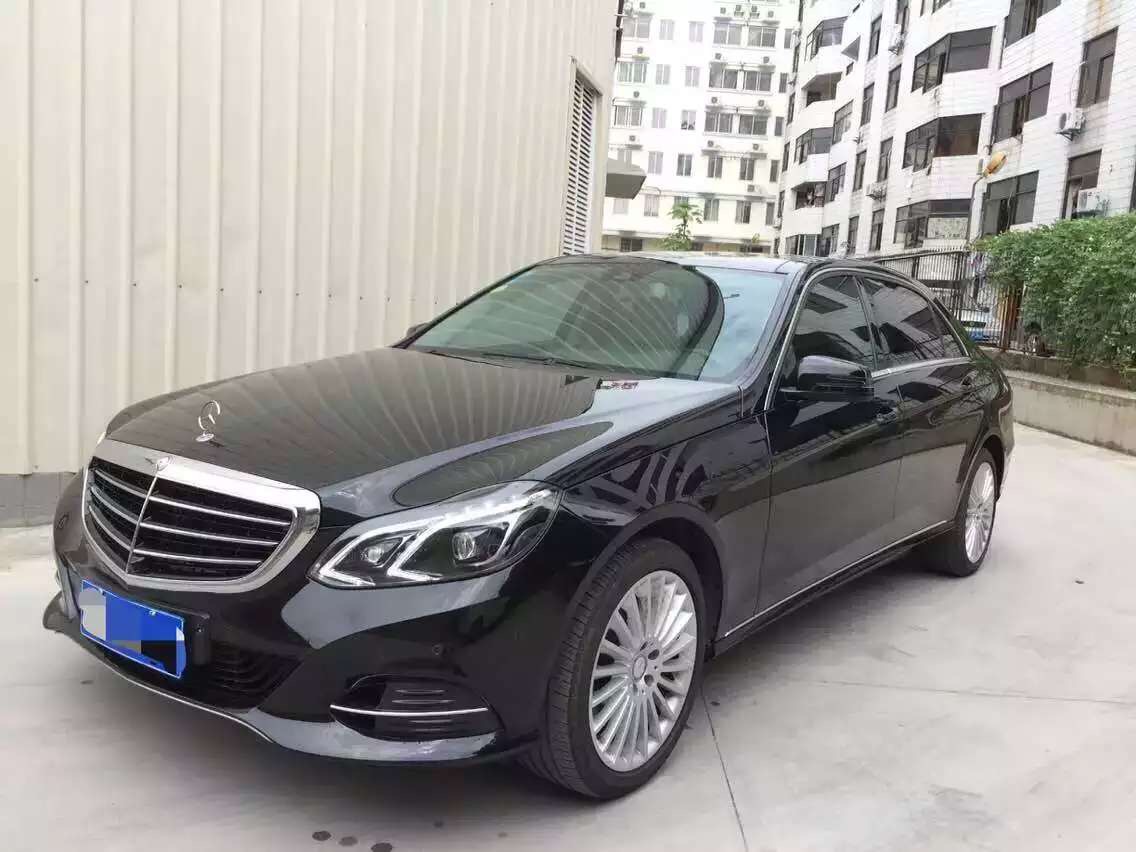 奔驰 奔驰e级 2014款 改款 e 260l 豪华版