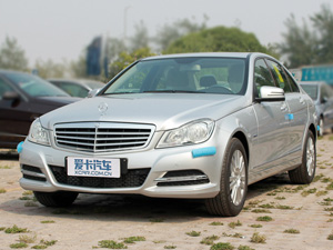 2011���C��C260 CGIʱ�а�����