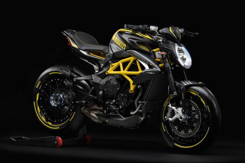 mv奥古斯塔dragster 800 rr印度发布