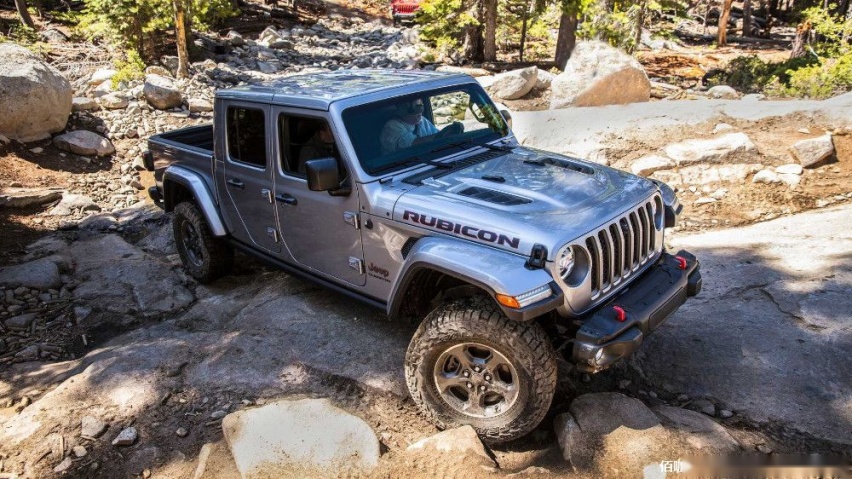 2020-jeep-gladiator-rubicon.jpg