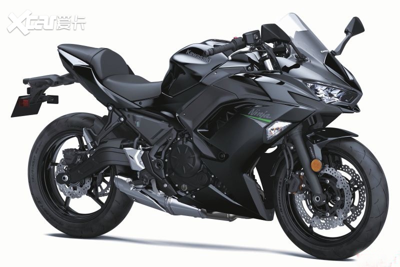 川崎2020款ninja650欧洲登场外观大变配置升级