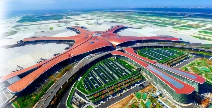 大兴机场附近有免费停车的地方吗,北京大兴机场停车场收费标准