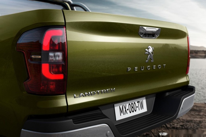 2020-peugeot-landtrek-pickup-truck-7.jpg