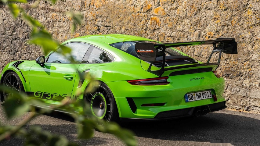 继承赛道基因性能看齐赛车改装保时捷911gt3rs