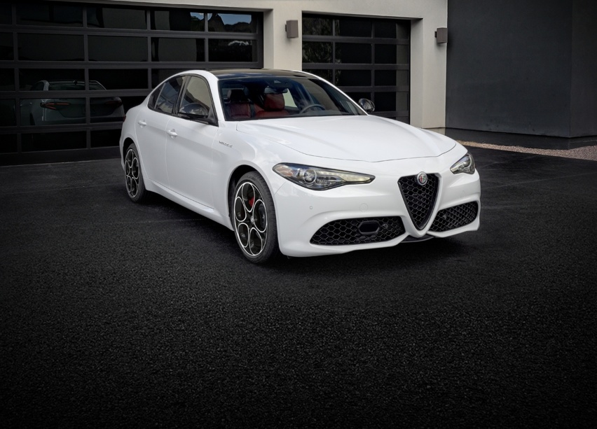 阿尔法·罗密欧giulia veloce ti竞速版 新增运动化套件