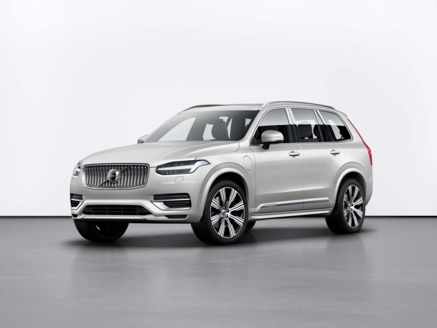 沃尔沃史上最大suv,车长超5.2米,四缸动力不惧宝马x7