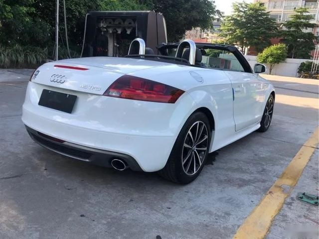 今日好车奥迪ttroadster45tfsi