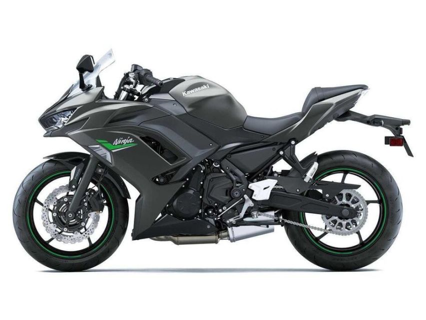 2023款川崎ninja650解析,升级电控灯光换为全led