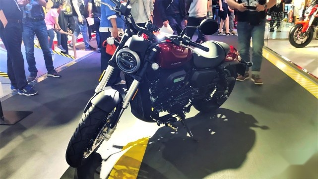 赛350和闪300