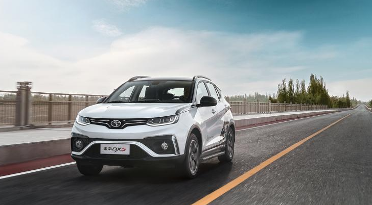 东南dx5新增车型正式上市,外观时尚,新车提供1.5l或1.