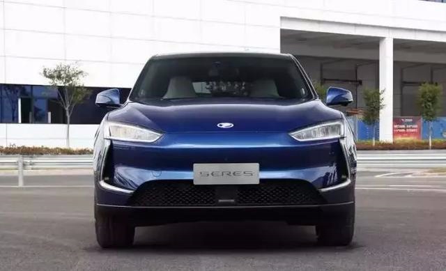 先体验后定购造车新势力金康seres首款高挑设计suv