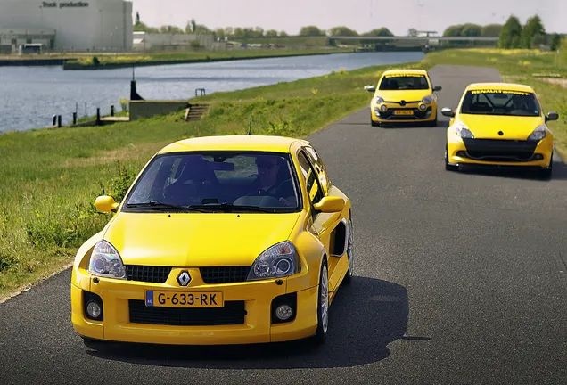 2004年雷诺clio v6 phase 2-爱卡汽车爱咖号