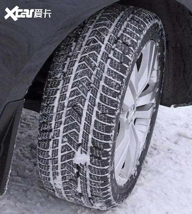 汽车冷知识:长春冰雪蓝色预警 该怎么开车?