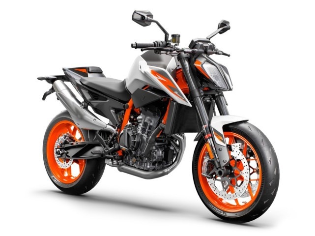 新的490双缸平台类似于我们在ktm 790 duke和看到的发动机,只是排量变