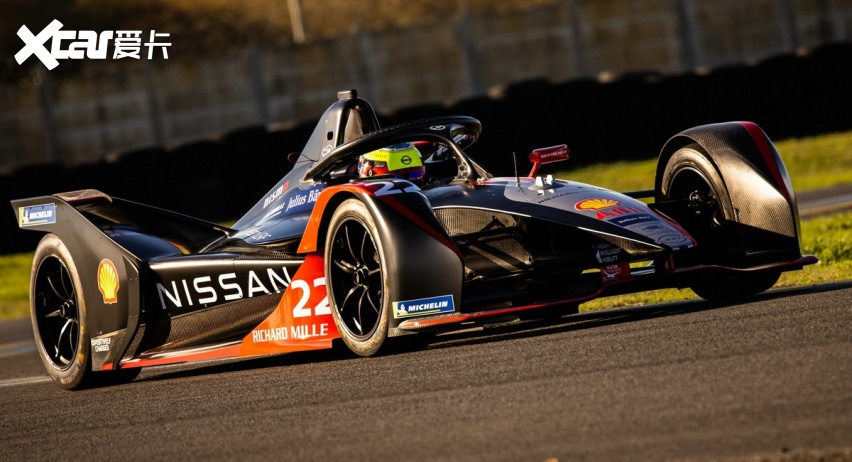 2021-nissan-formula-e-race-car-1.jpg