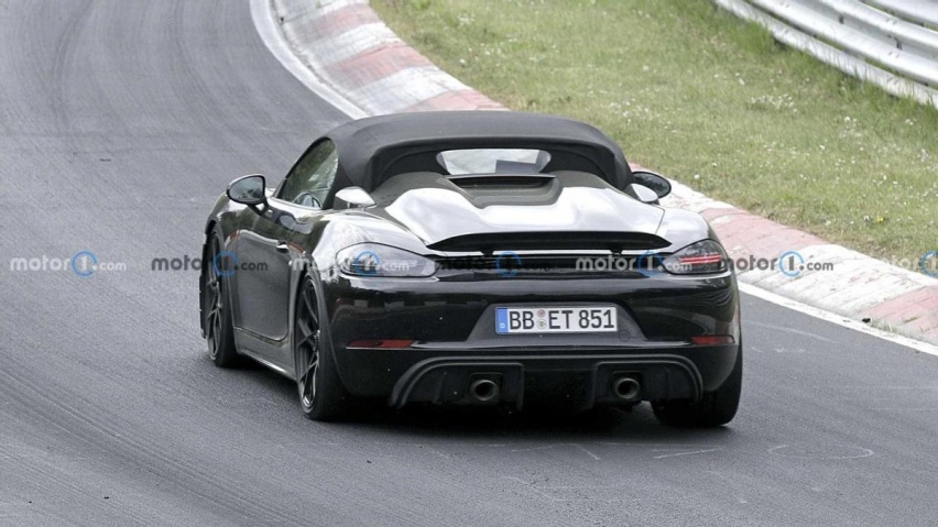 细节调整 疑似保时捷718 boxster spyder rs谍照