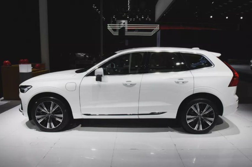 2022款沃尔沃xc60新能源车型上市为何要谨慎对待