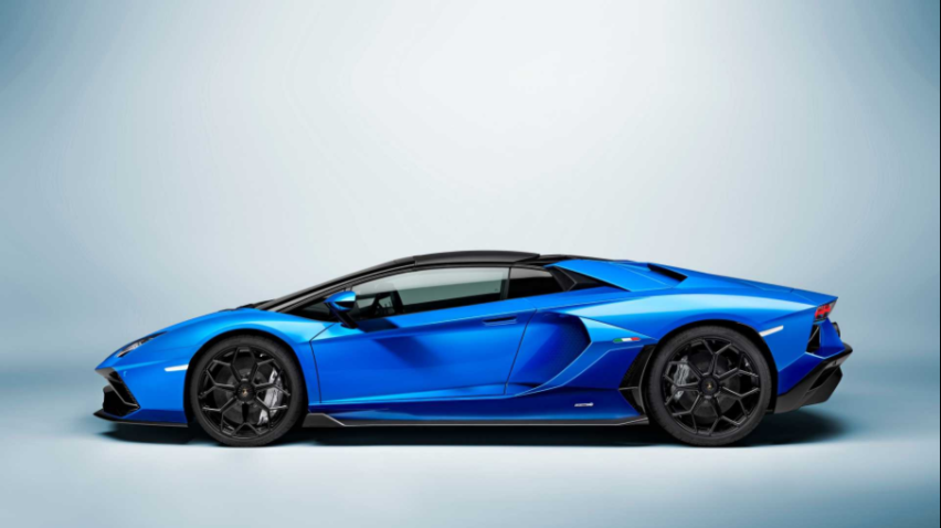 兰博基尼aventador 搭载v12发动机 百公里加速2.8秒