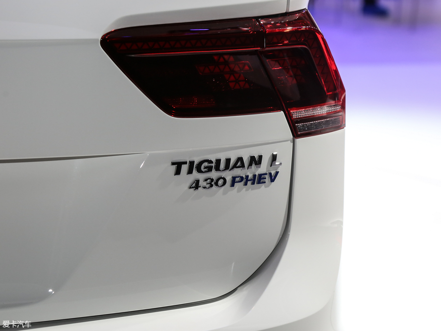 2019;^LԴ 430 PHEV Ş