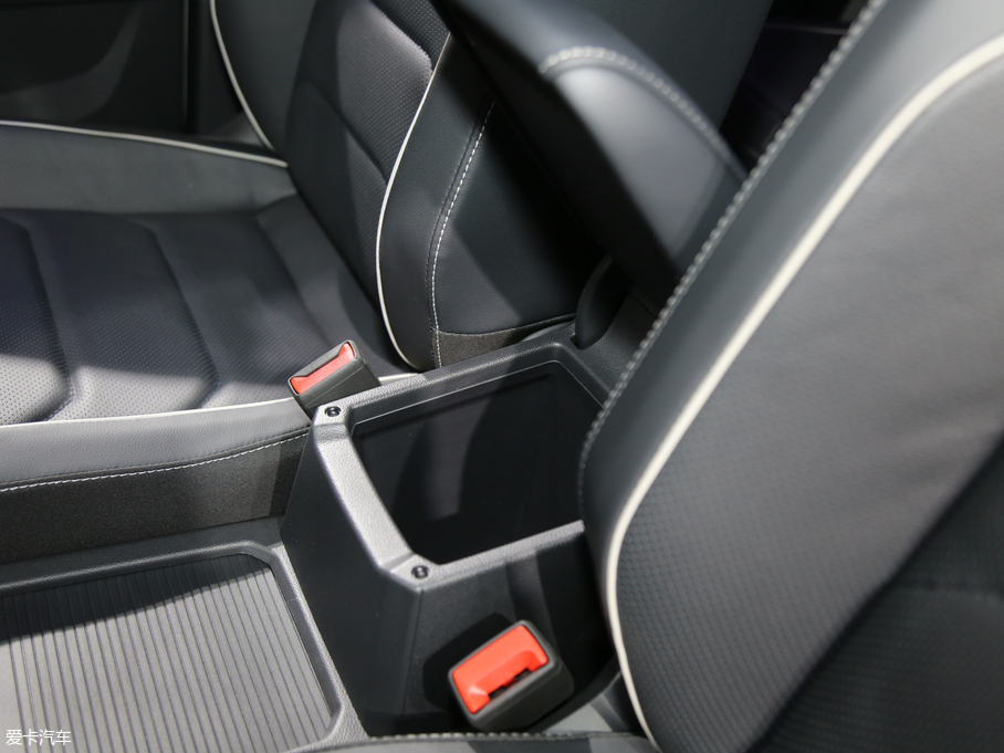 2019;^LԴ 430 PHEV Ş