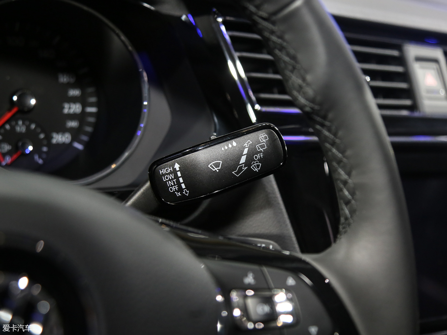 2019;^LԴ 430 PHEV Ş