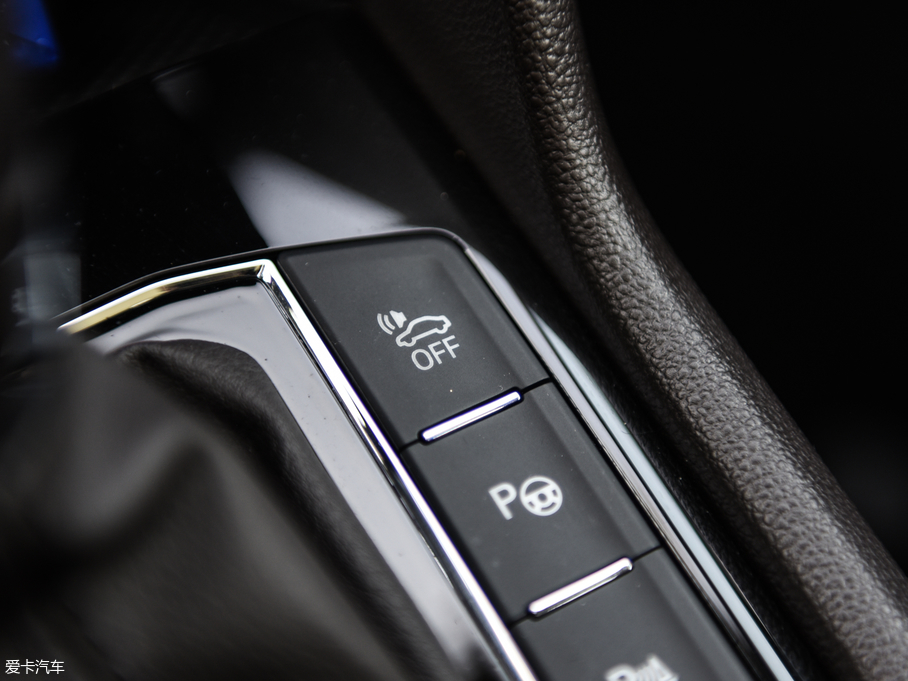 2019;^LԴ 430 PHEV Ş