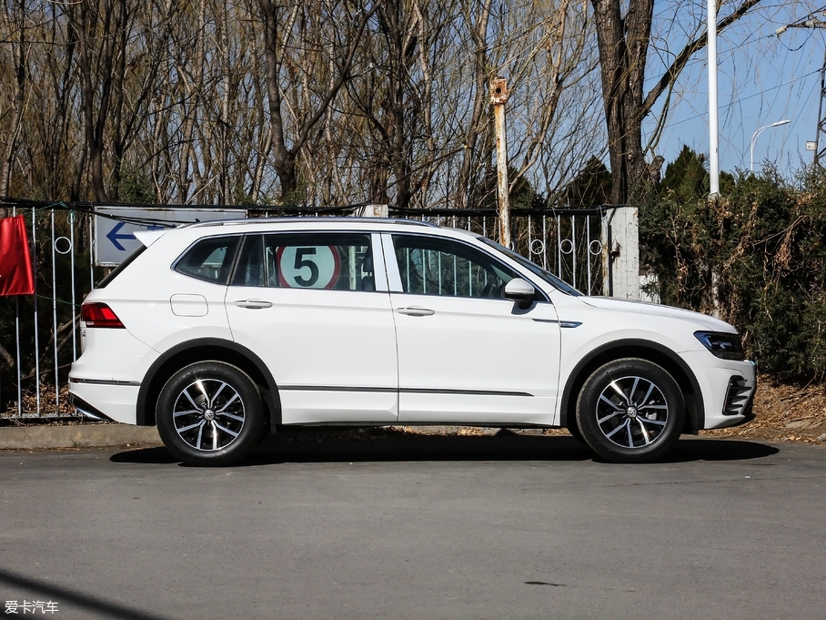 2019;^LԴ 430 PHEV A