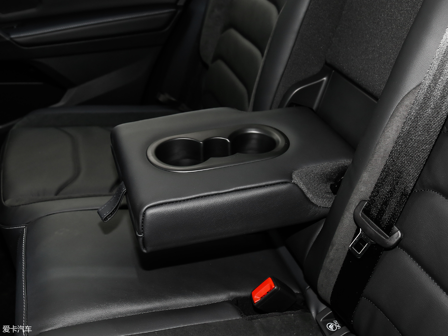 2019;^LԴ 430 PHEV A