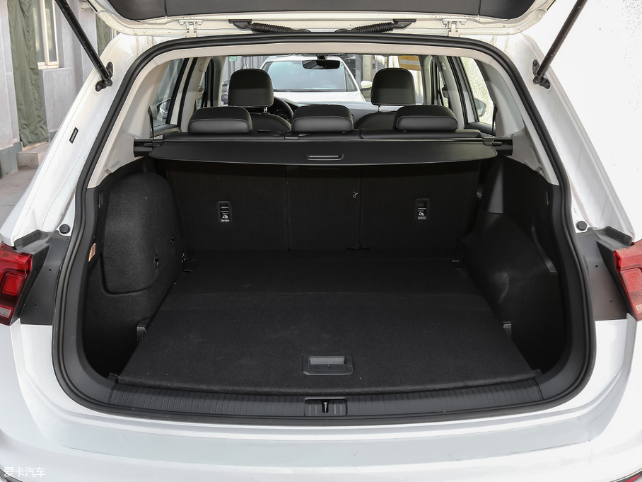 2019;^LԴ 430 PHEV A