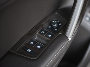 2019430 PHEV Ş {܇ƅ^	