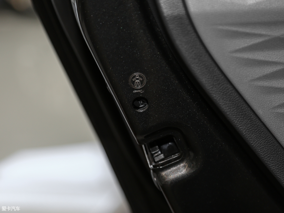 2019; 280TSI L(fng)а