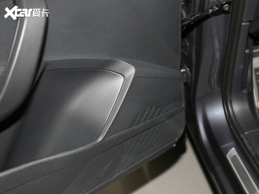 2019; 280TSI R-Line