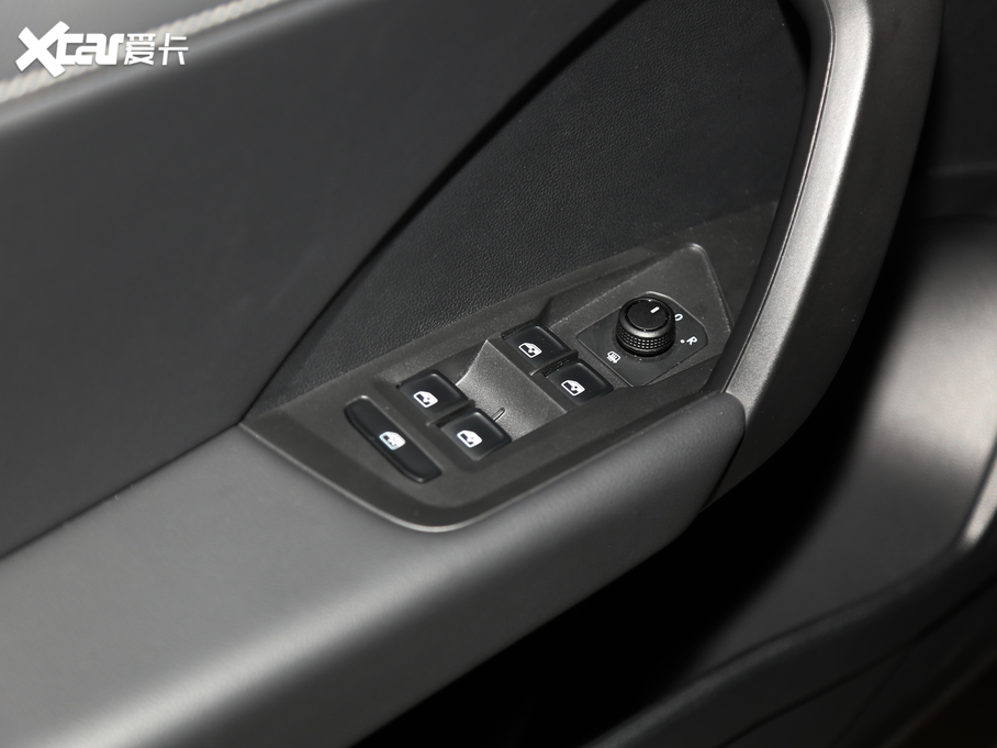 2019; 280TSI R-Line