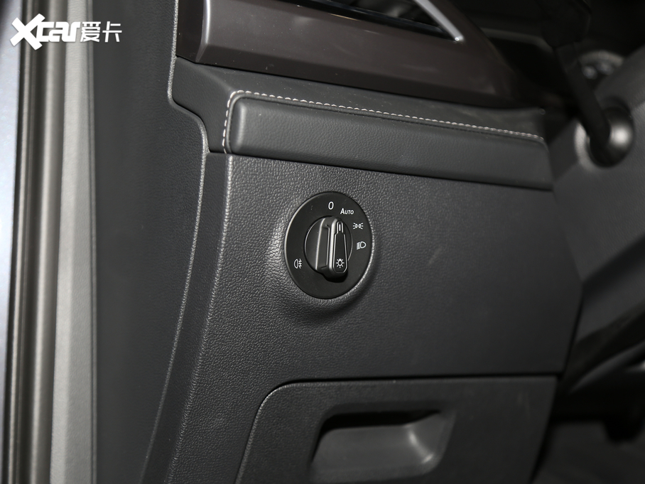 2019; 280TSI R-Line