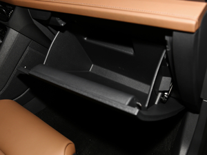 2019款280TSI 旗舰版 国VI 手套箱