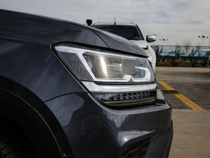 2019款330TSI 四驱旗舰版 细节外观