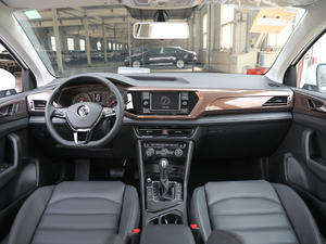2019款280TSI 舒适版 国VI 内饰全景