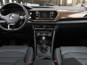 2019款280TSI 舒适版 国VI 中控台