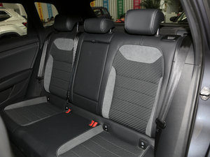 2019款280TSI R-Line 后排座椅
