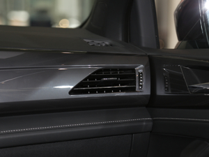 2019280TSI R-Line п؅^