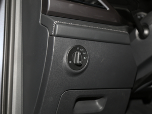 2019280TSI R-Line п؅^