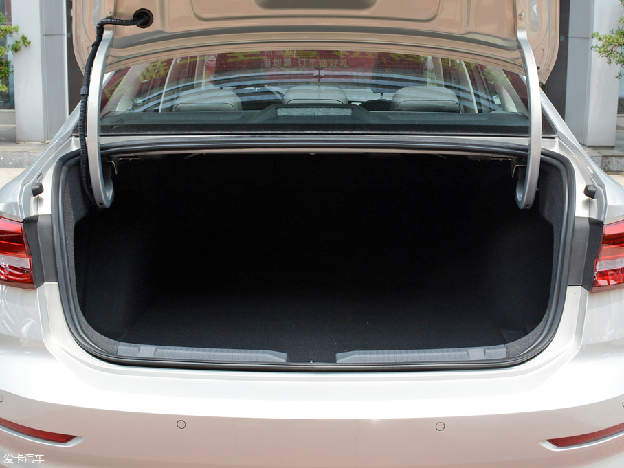 上汽大眾2018款朗逸