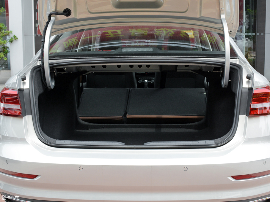 上汽大眾2018款朗逸