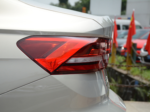 2018280TSI DSGm V (ji)^